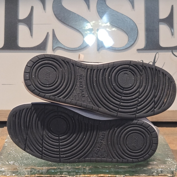 Nike Court Borough GS Pink Blue Youth Sz 5Y #DV5456 108 - Picture 5 of 6